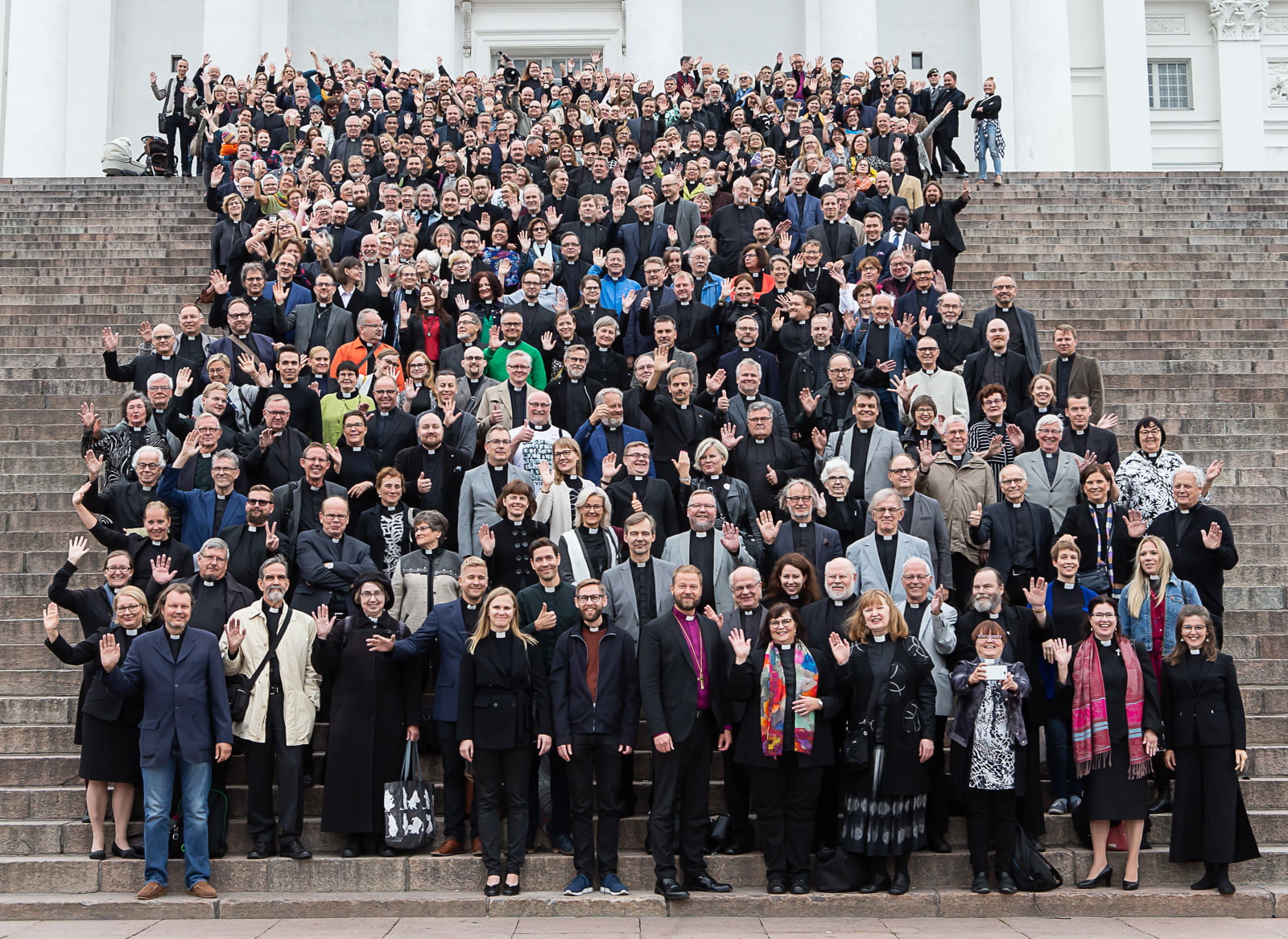 Yhteiskuva papeista synodaalikokouksessa vuonna 2018